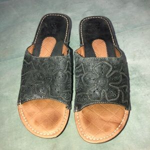Ariat slide sandals
